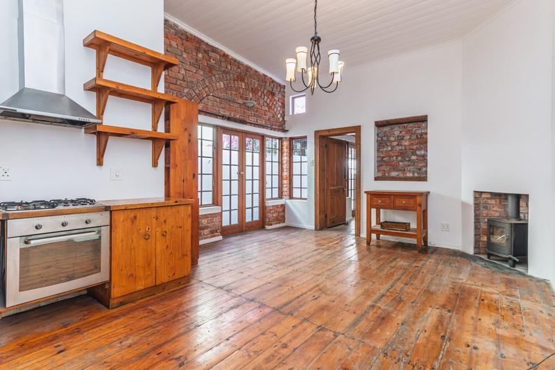 2 Bedroom Property for Sale in Observatory Western Cape